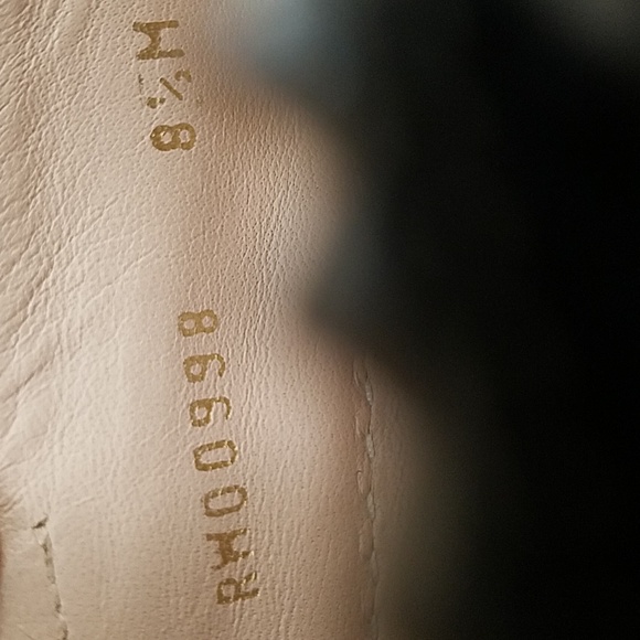 Stuart Weitzman Nuggets snake print slip-on sneaker women's 8.5 - Picture 9 of 12